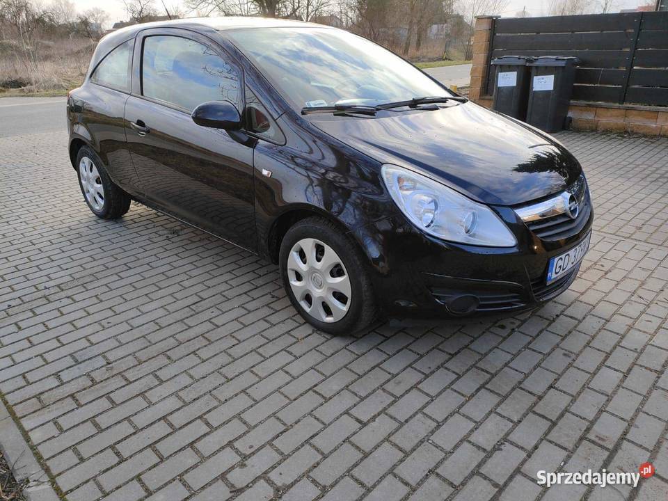 OPEL CORSA D 12 BENZ ZADBANY 2009