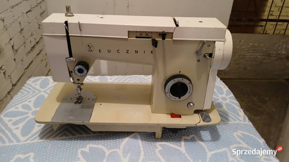Sprzedam maszynę do szycia Łucznik Zgierz