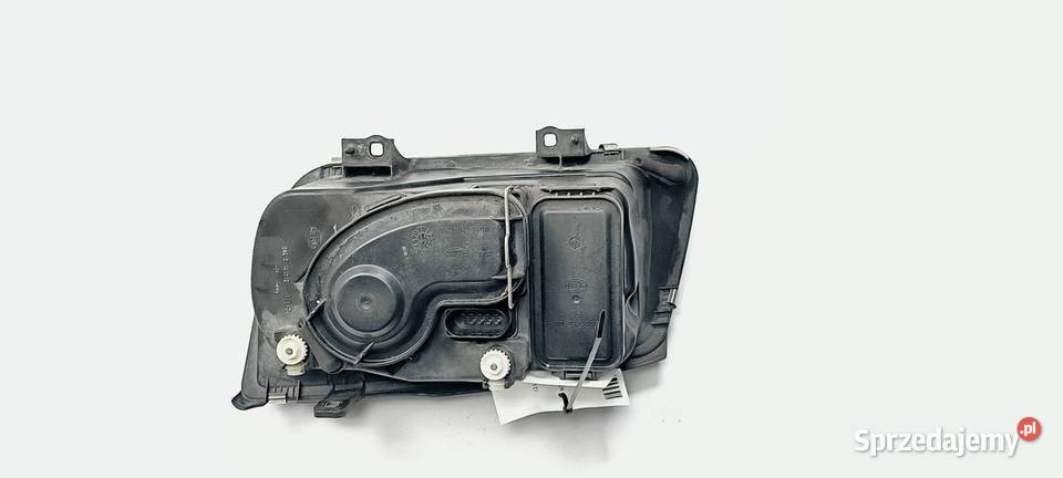 LAMPA PRAWA PRZÓD VOLKSWAGEN BORA osobowe Motoryzacja Lipno sprzedam