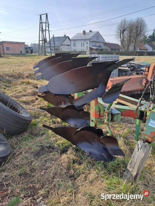 Likwidacja gospodrastwa pługi 4ki obrotowe nowe nieuszkodzony