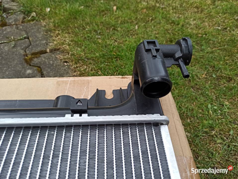 Nowa chłodnica wody Mitsubishi L200 Triton Chłodnice powietrza (intercoolery) śląskie Bestwina