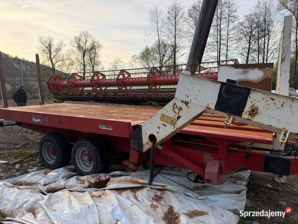 Przyczepa do zwozu słomy siana Maszyny rolnicze Nowa Ruda