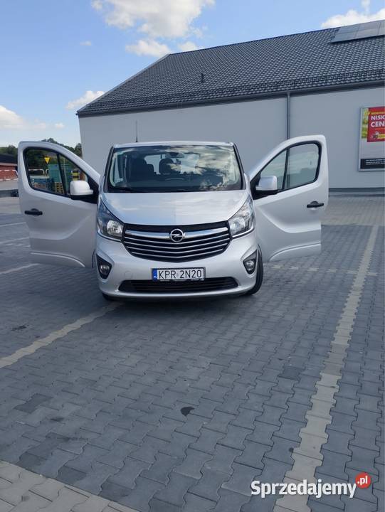Opel Vivaro 16d 125 elektryczne lusterka
