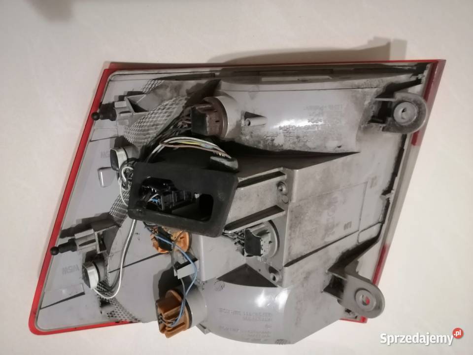 SKODA OCTAVIA III 3 LAMPA LEWA TYŁ Stary Paczków