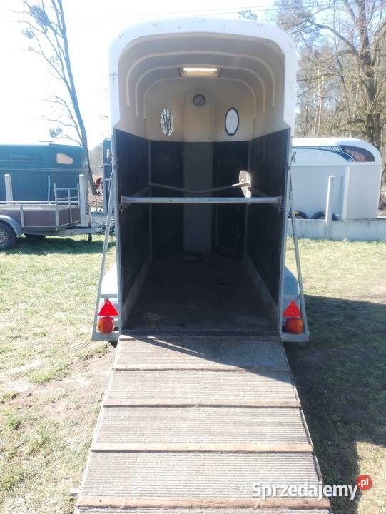 Przyczepa do przewozu 15 konia Żerdzina sprzedam