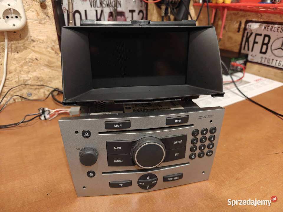 Opel Astra H wyświetlacz CID kolorowy Cd70 navi Międzyrzecz