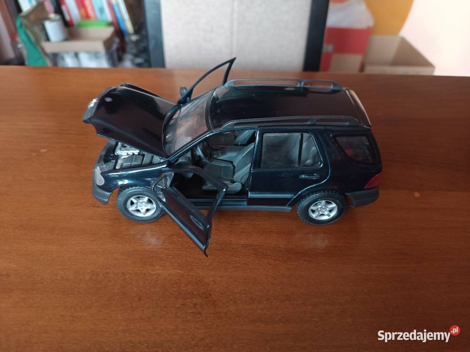 Model samochodu MercedesBenz Scala 124