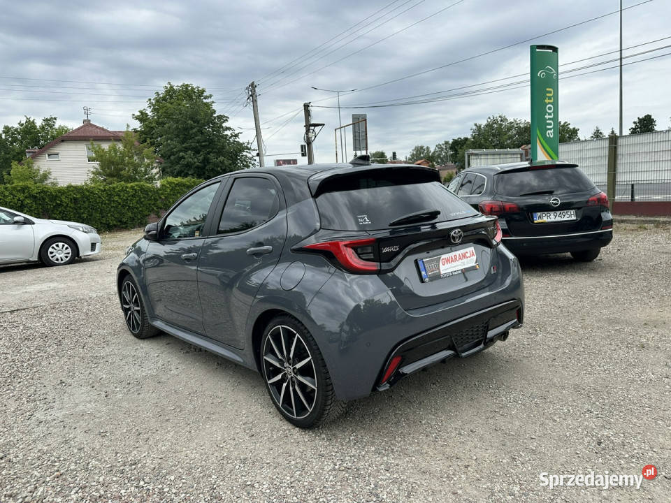 Toyota Yaris Hybryda GR SPORTVIP SKYVIEWSalon