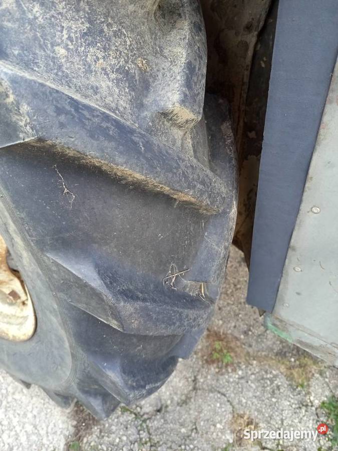 sprzedam c328330 zamienie na busa ciągnik Dąbie