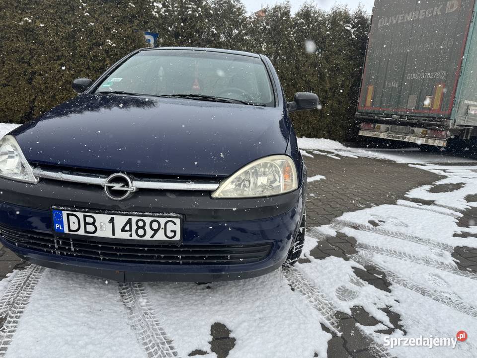 Opel Corsa C 10 Corsa Wałbrzych