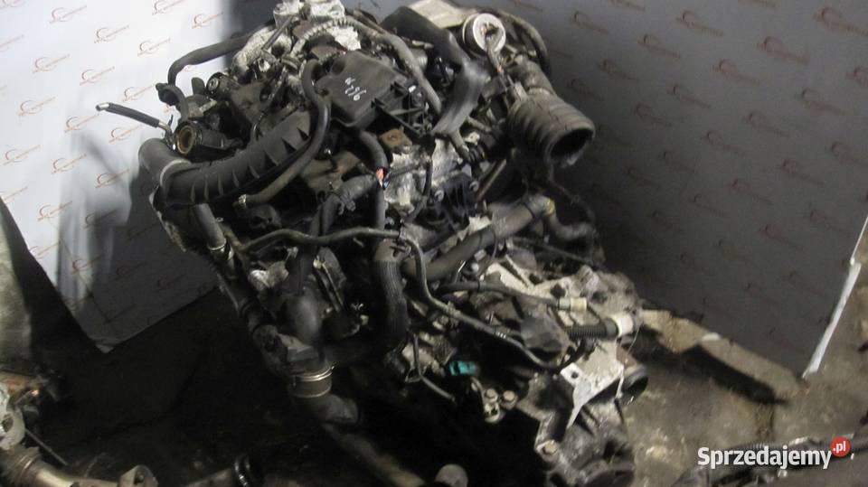 RENAULT MEGANE COUPE 14 TURBO H4J700 130 126 11r osobowe