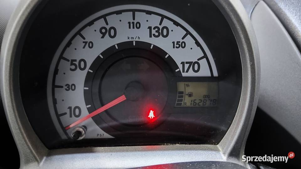 Citroen C1 10 2008 Glinnik