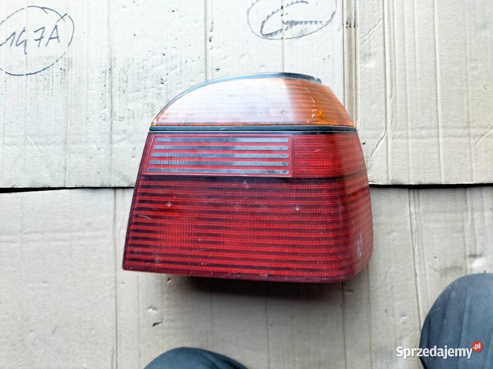 GOLF 3 MK3 LAMPA TYLNA PRAWA lubelskie Kamień-Kolonia