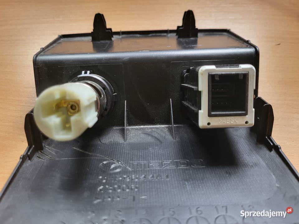 Gniazdo Zapalniczki USB AUX Mazda 3 6 CX5 sprzedam