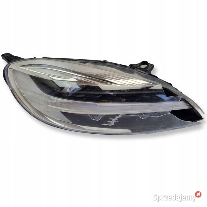 LAMPA PRAWA Volvo V40 II XC40 LIFT PRZEDNIA Rudka