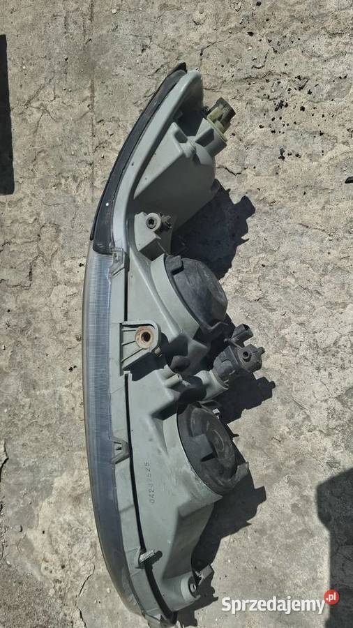 Lampa prawa przednia prawy przod Honda Accord VI osobowe Ostrowiec Świętokrzyski