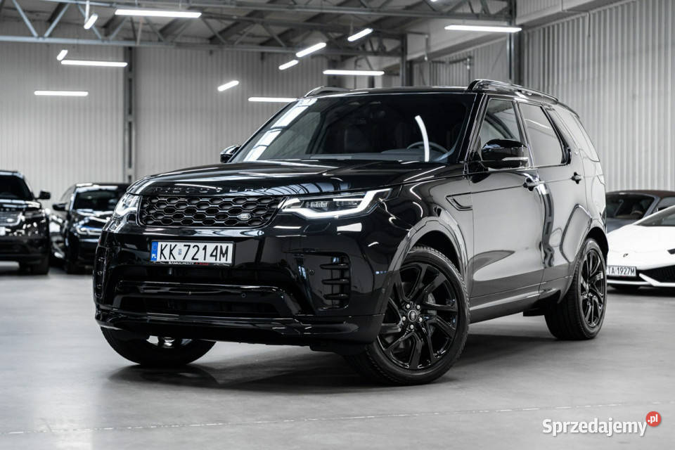 Land Rover Discovery D250 Dynamic SE Black kamera cofania Węgrzce