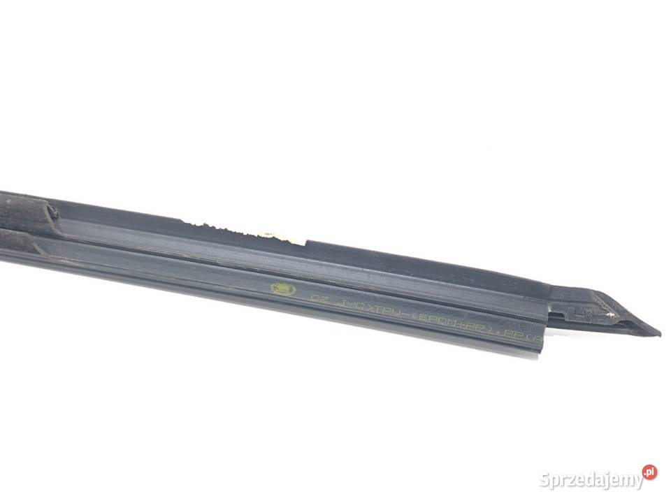 LISTWA ZGARNIAJĄCA PRZÓD PRAWA SKODA KODIAQ