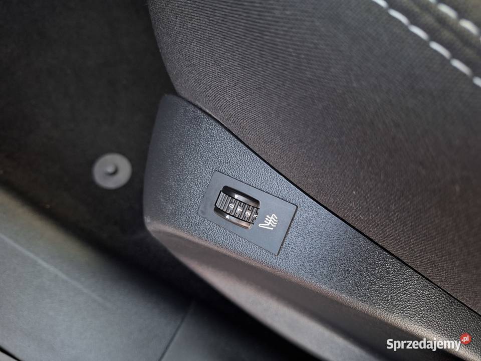 Peugeot 2008 12 Benzyna 2017R zadbany