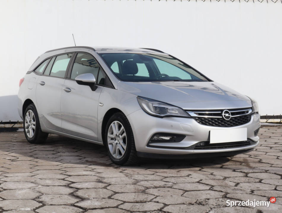 Opel Astra 16 CDTI 155557km łódzkie Łódź