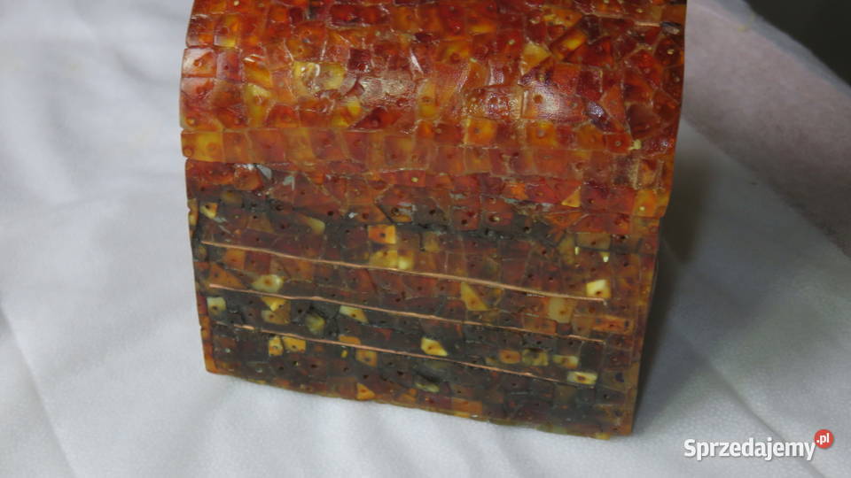 bursztynowy kuferek Parczew