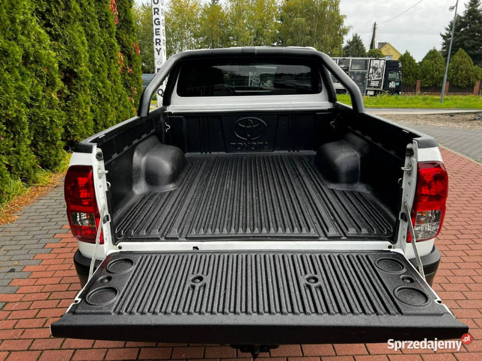 Toyota Hilux 24 D4D Zarejestrowany Niski sprzedam