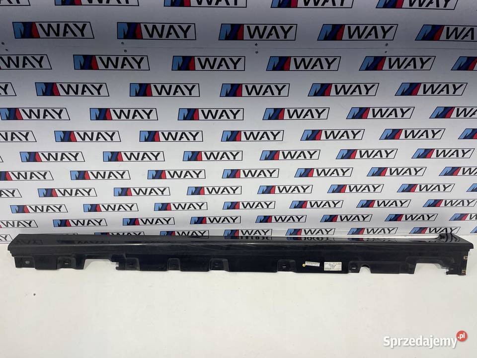 BMW F10 F11 LISTWA PROGOWA LEWA PRÓG LEWY KOLOR