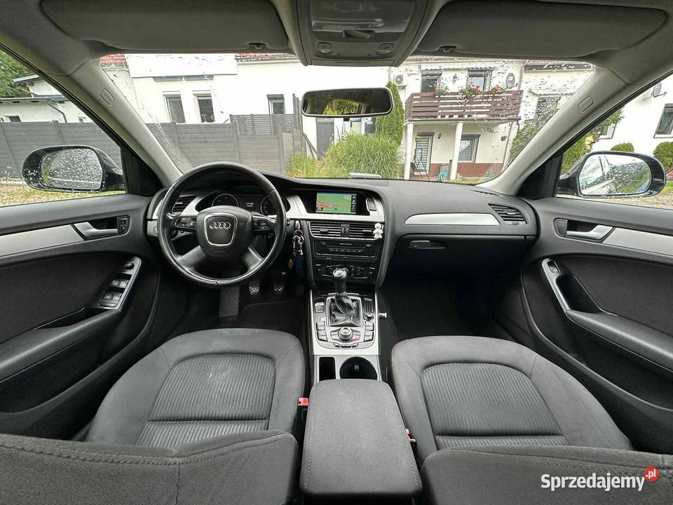 AUDI A4 B8 Kombi 2009 20 TDI 143 Xenon Navigacja aluminiowe felgi dolnośląskie Jelenia Góra