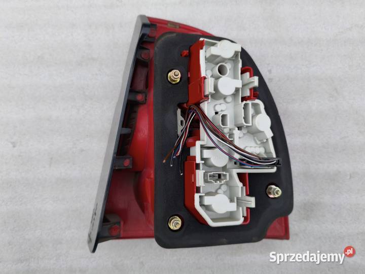 Lampa Lewy Tył Tylna Lewa VW Passat B5 Sedan Lampy tylne