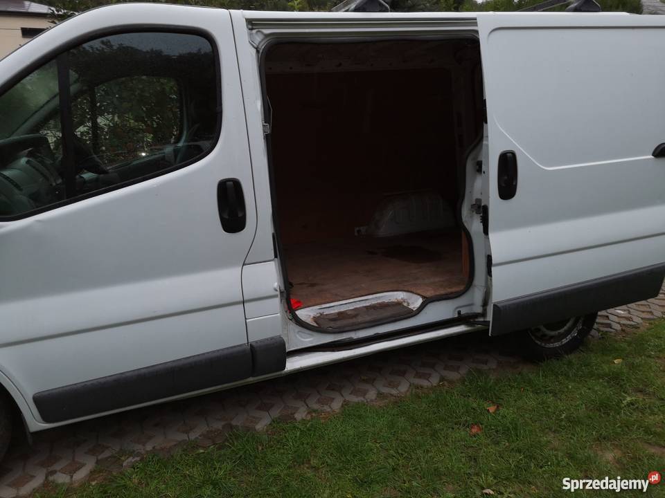 OPEL VIVARO 19 2005r anglik 161246km Drohobyczka