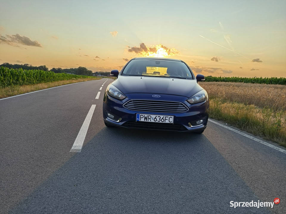Ford Focus dynamiczny 15B 150 z niskim lakier metallic wielkopolskie Słupca