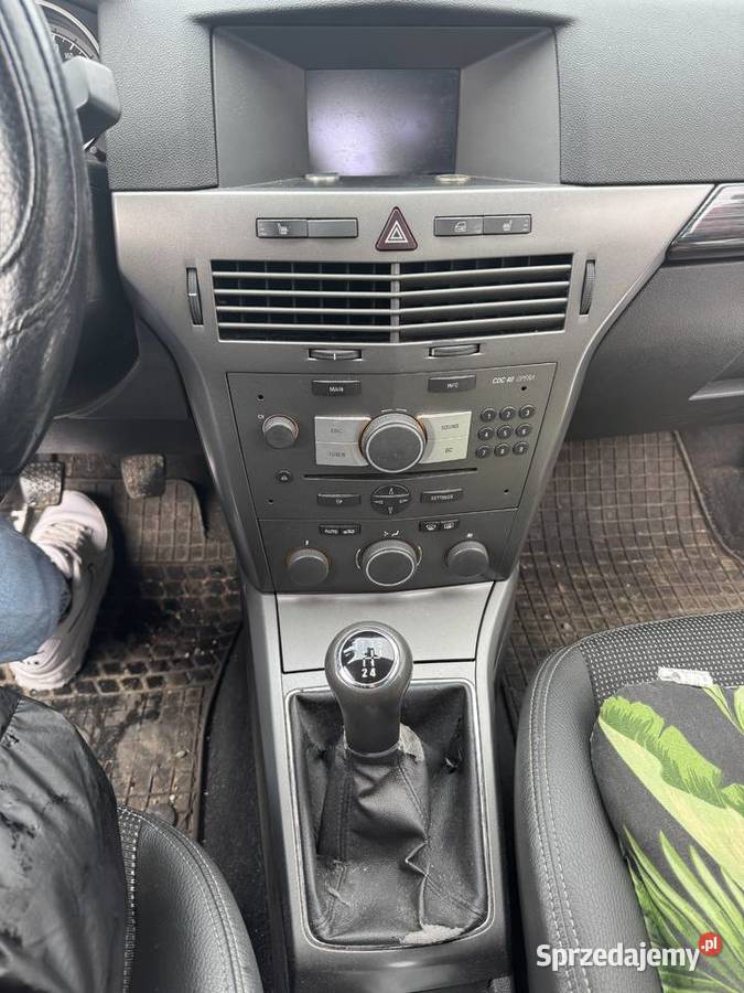 Opel Astra H 18 Wałbrzych