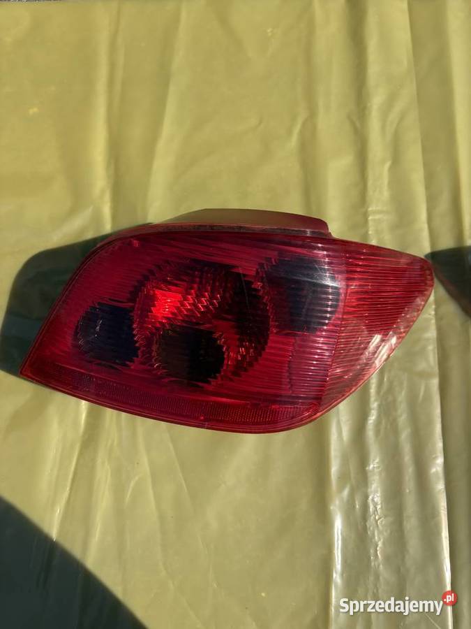 Lampy tylne do peugeot 307 osobowe wielkopolskie Gulcz sprzedam
