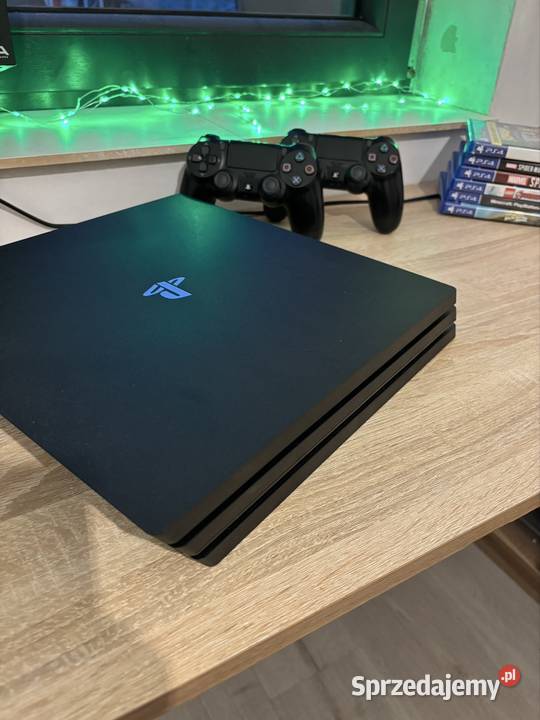 PlayStation 4 Pro 1TB dwa pady Stan Wartkowice