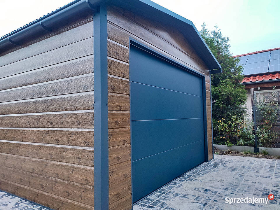 Garaż ocieplany z płyty warstwowej 46m Kraków
