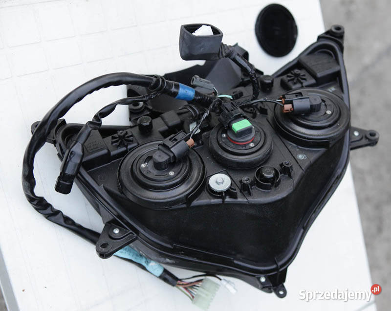 SUZUKI GSXR 600 K8 lampa reflektor Reflektory i halogeny Kielce sprzedam