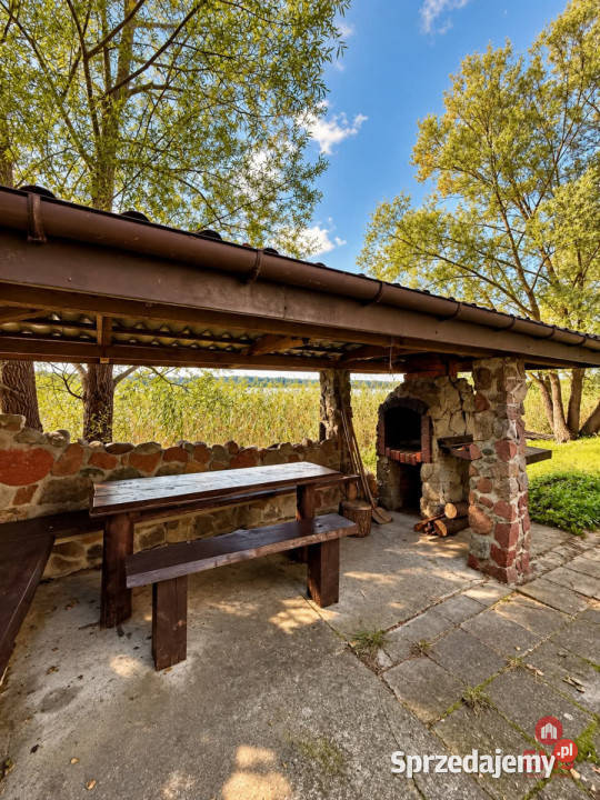 sprzedaży domu wolnostojącego Sajzy 270m2