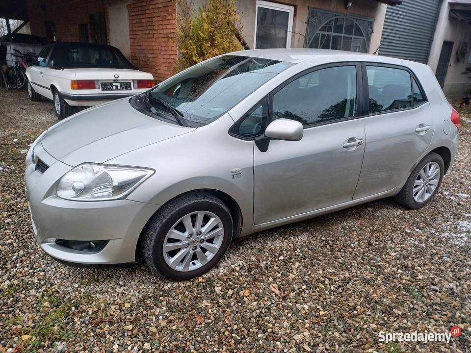 Toyota Auris 16VVTi 5drzwi przebieg 144 1KM Sikorzyce