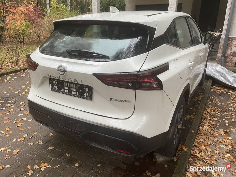 Nissan qashqai 15 epower 190 faktura VAT Warszawa sprzedam