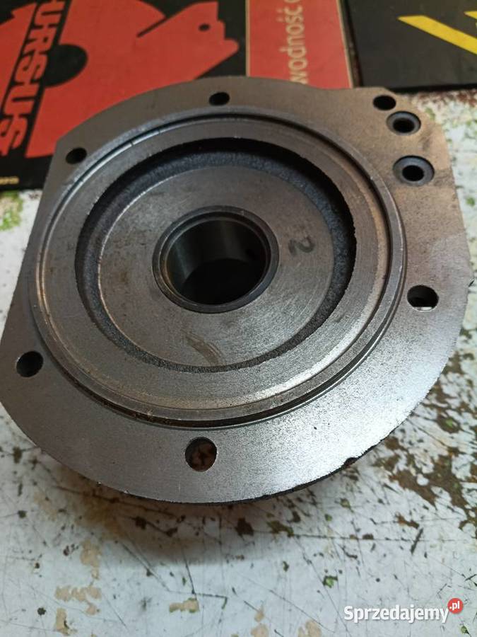 Pokrywa wzmacniacza momentu niska C385 Skrzynia biegów Płock sprzedam