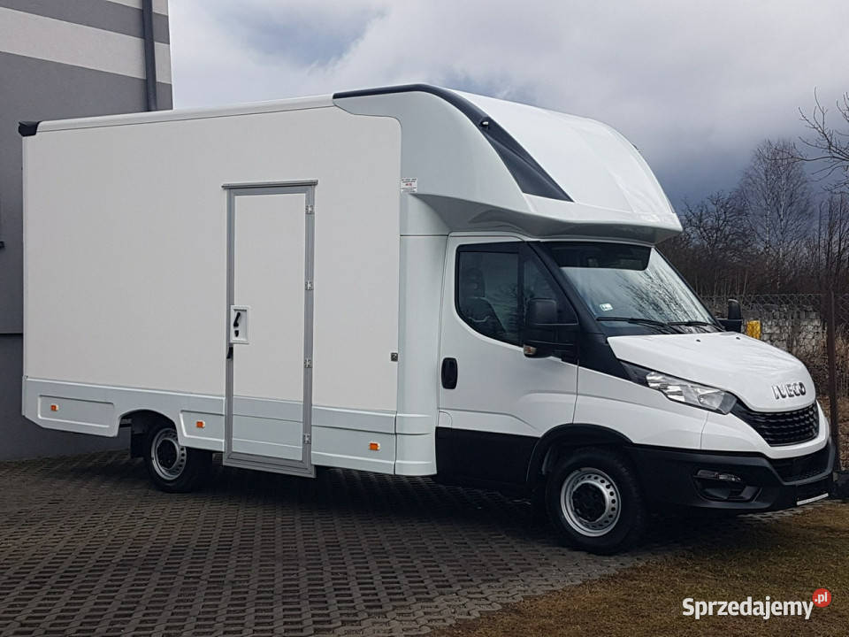 Iveco Daily KONTENER NISKOPODŁOGOWY 443x223x242 nieuszkodzony Iveco Poręba