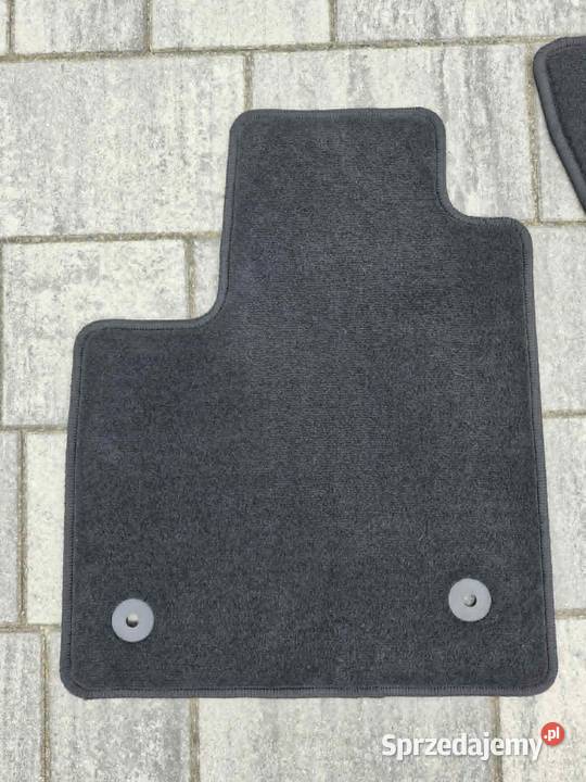 Ford Focus MK4 dywaniki welurowe przód osobowe Grodzisk Mazowiecki