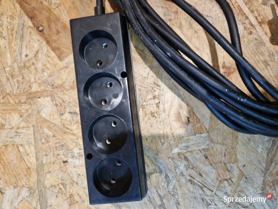 Przedłużacz poczwórny z uziemieniem 10 m czarny Elektryczne Głogowa