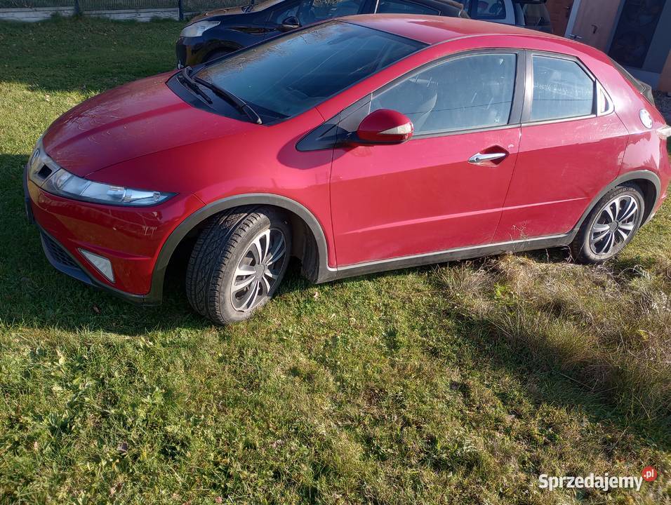 Honda Civic VIII UFO 2008 przebieg 101000