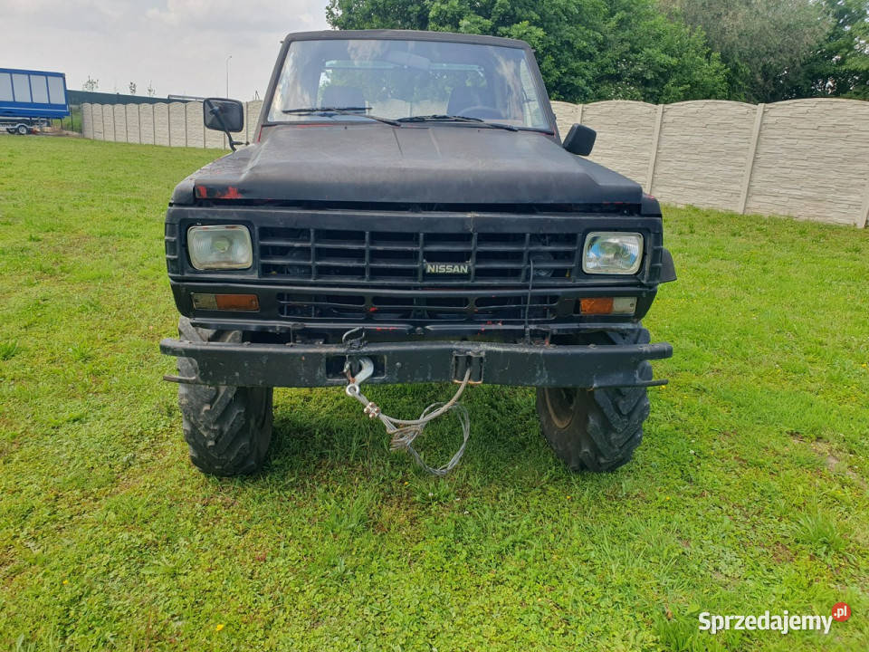 Nissan Patrol 33td Zmota Unimog K160 Zwolnice czarny Strobice