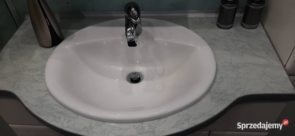 Umywalka wpuszczana w blat duża Roca Mysłowice