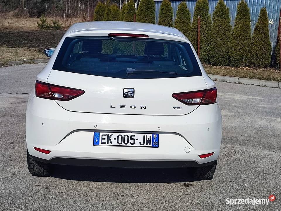 SEAT LEON 12 BENZYNA 2015R 125000 Kielce