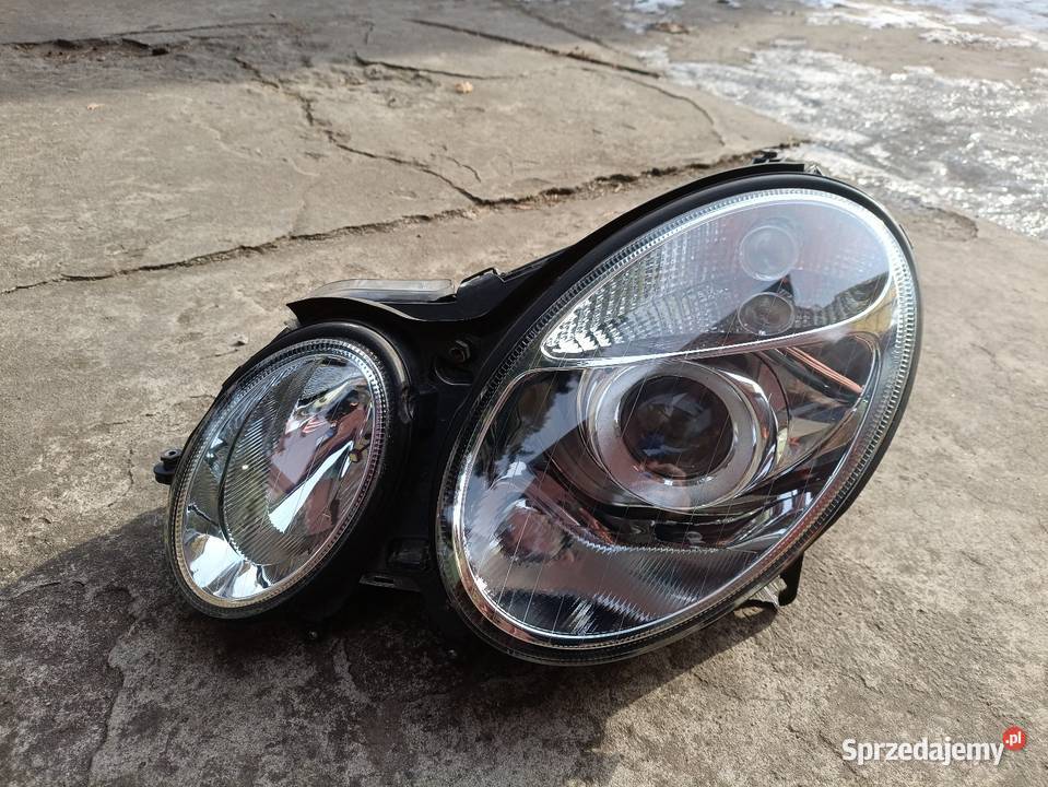Lampa lewa Mercedes W211 H7H7 przedlift
