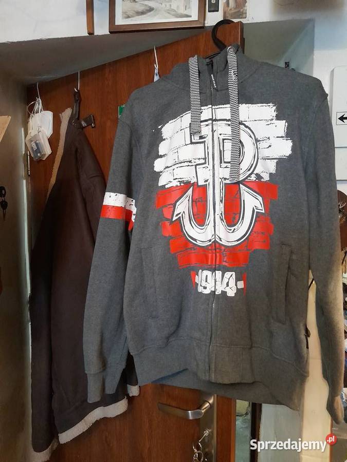 Bluza z kapturem Szara ładna marki mazowieckie Warszawa