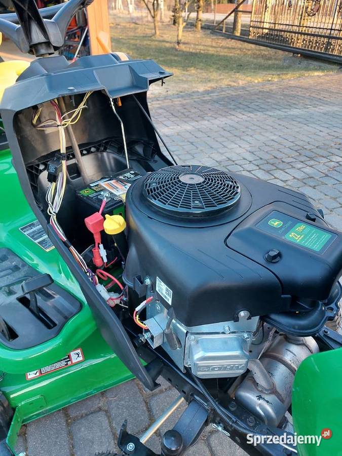 Traktorek ogrodowy John Deere